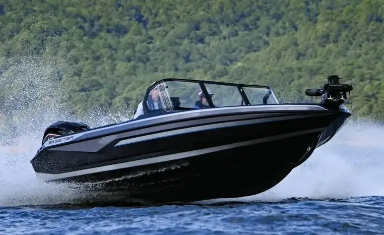 2027 Skeeter WXR Series WXR1910F