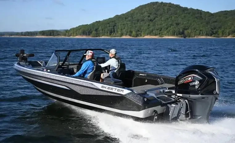 2027 Skeeter WXR Series WXR1910F